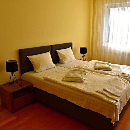 Hotel Bobr Chomutov Exterior foto